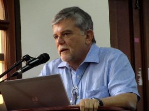 Enrique Morales 