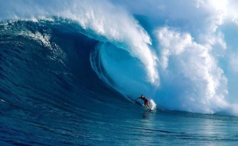 Historia y orígenes de un deporte extremo: el Surf