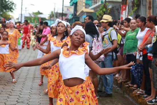 Celebración del Festival del Palo de Mayo en Nicaragua 