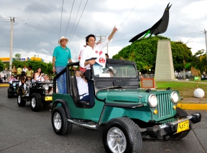 Gustavo Gutiérrez en el desfile de Willys Parranderos