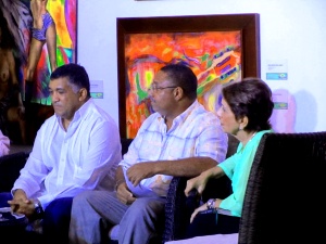 Ivo Díaz, Juan Cataño Bracho y Mary Daza en la Palabra Encantada