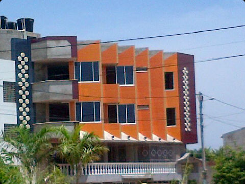 El edificio diseñado por el arquitecto José Agustín Cabas en Valledupar / Foto: cortesía 