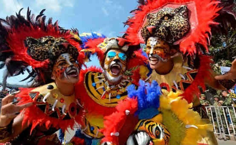 La solidaria explosión de alegría en el Carnaval de Barranquilla 