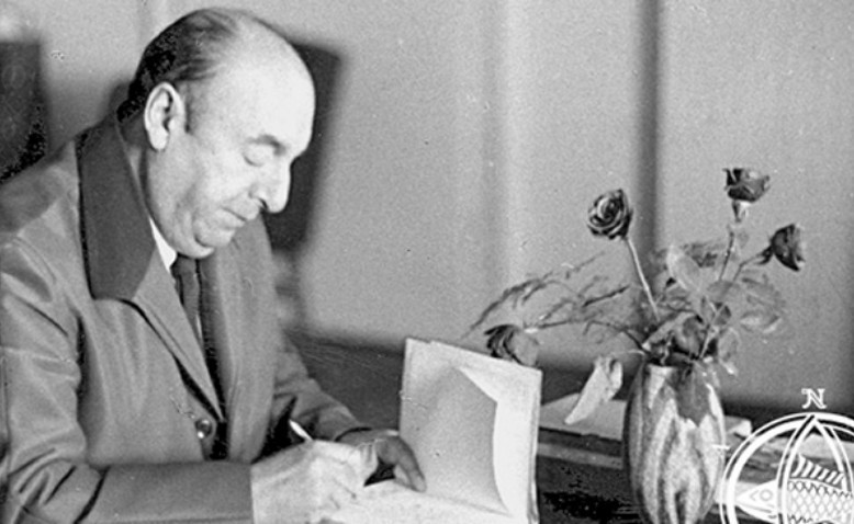 Tres poemas de Pablo Neruda para reflexionar sobre el amor  