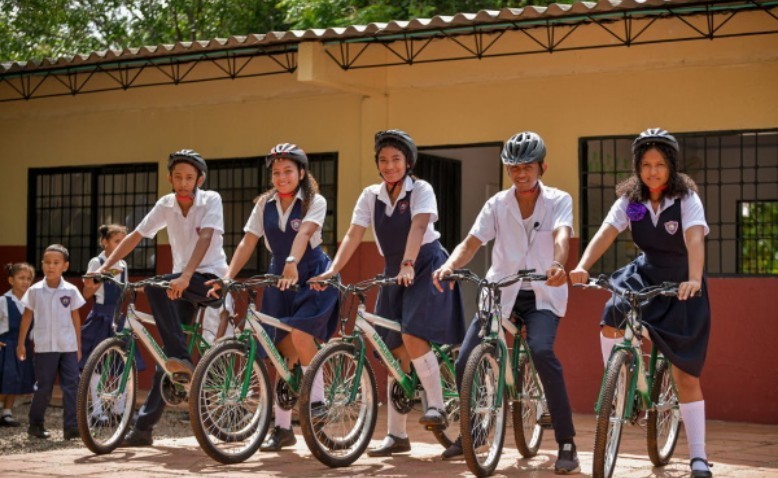 Más bicicletas contra la deserción escolar en el Cesar 
