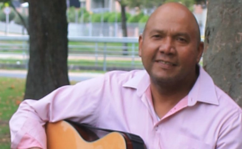 Hochiminh Vanegas Bermúdez: el cantautor de la espiritualidad en la música vallenata