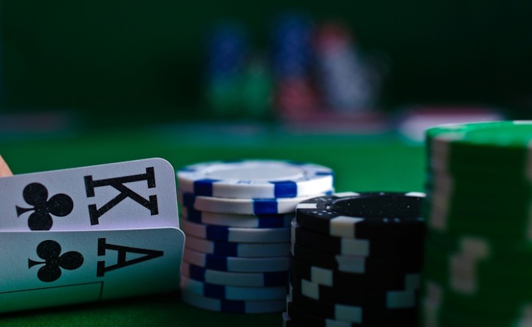 La gamificación en los casinos online y cómo las recompensas y niveles moldean la experiencia