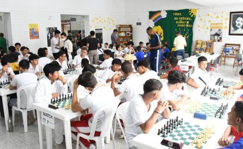 El ajedrez brilló en el VIII Torneo Intercolegiado organizado por el Colegio Comfacesar 