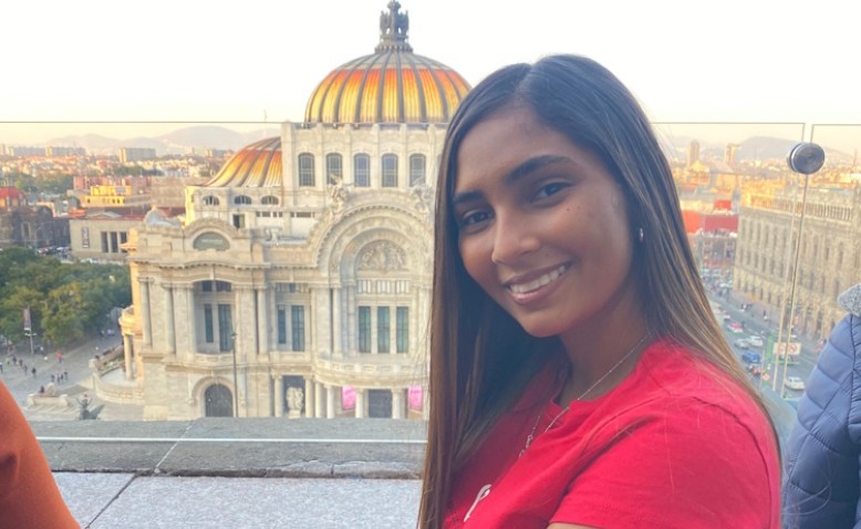Nelra Ceballos Brito, una empresaria y viajera del mundo con profundo amor por la Guajira