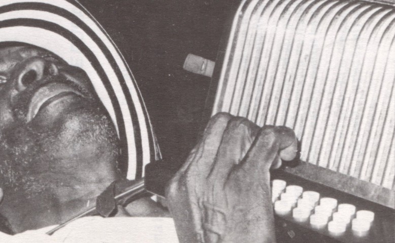 El bajo: la mano izquierda de Dios