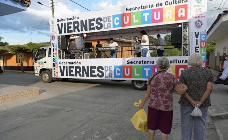 Cuando la cultura se sube a la tarima política