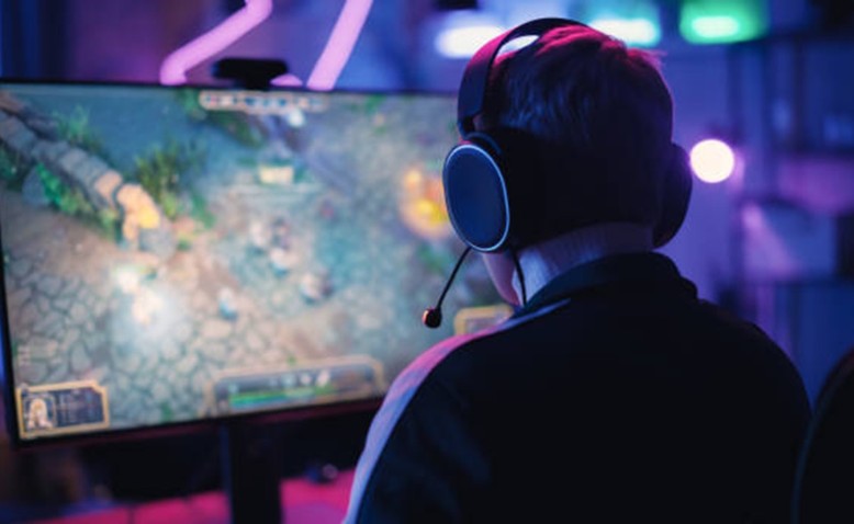 Qué buscar en un monitor gamer para jugar mejor