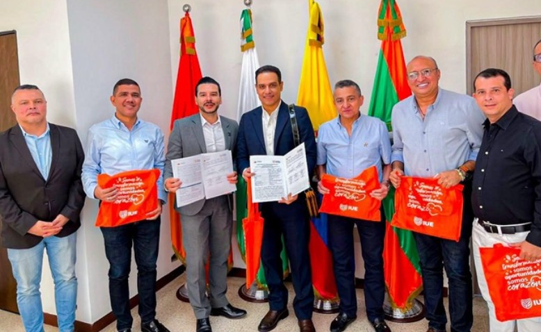 Comfacesar y la Universidad de Envigado abren las puertas de la educación superior a miles de cesarenses