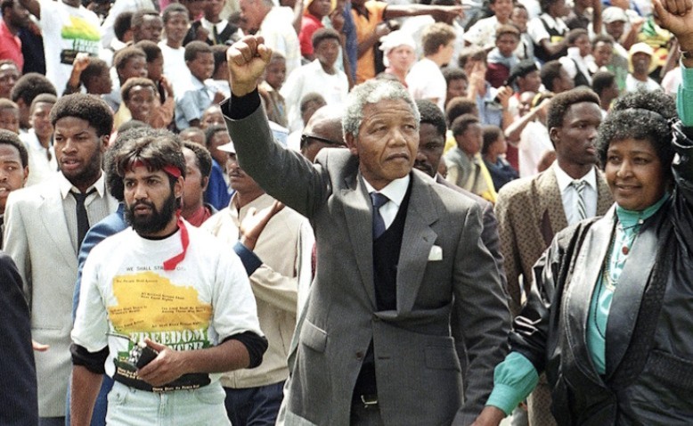 Sudáfrica: la política de la disidencia (André Brink), el apartheid y Mandela